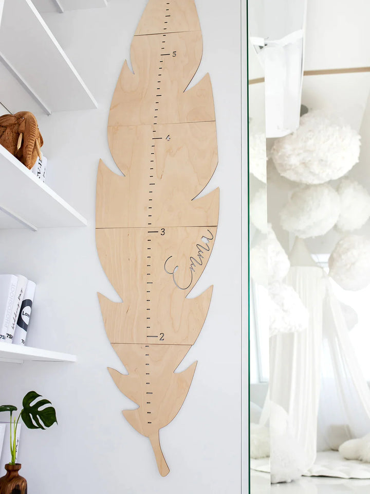 Personalized Wooden Growth Chart - Leaf